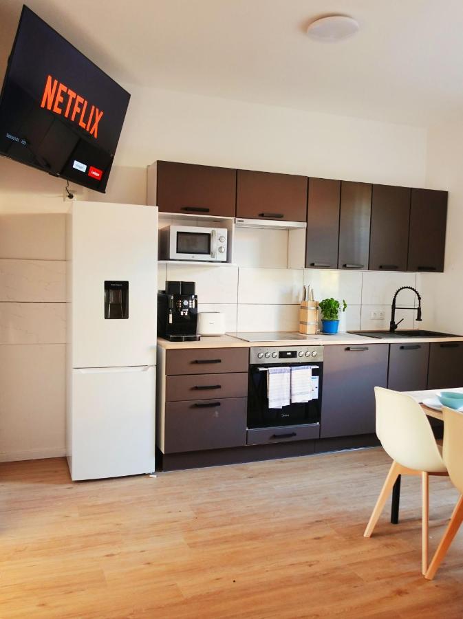 Luvono Apartments - 2 Schlafzimmer / Netflix / Disney+ Magdeburg Exterior photo